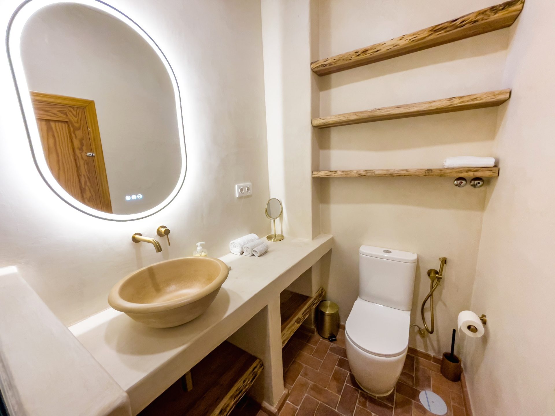Encantadora Vivienda de 1 Habitación en Rodrigo de Triana, Sevilla