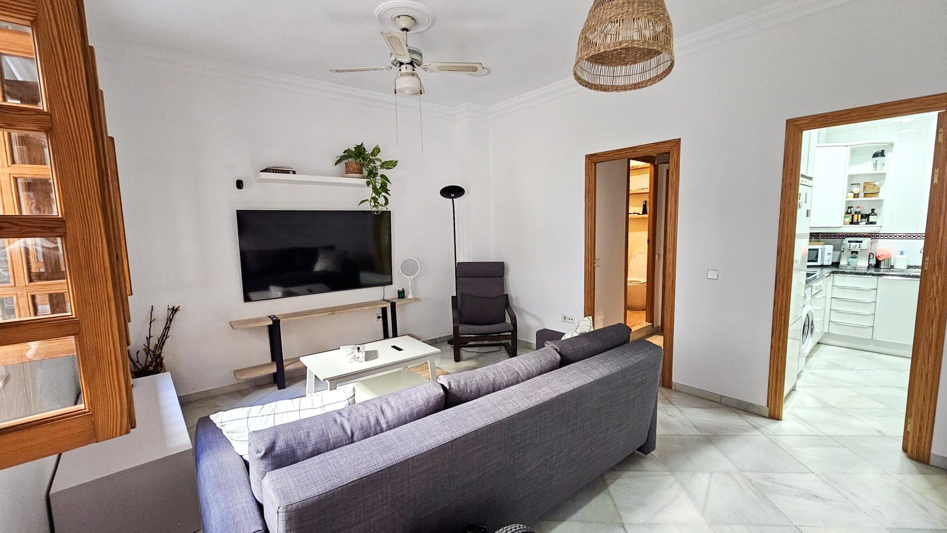 Encantadora Vivienda de 1 Habitación en Rodrigo de Triana, Sevilla