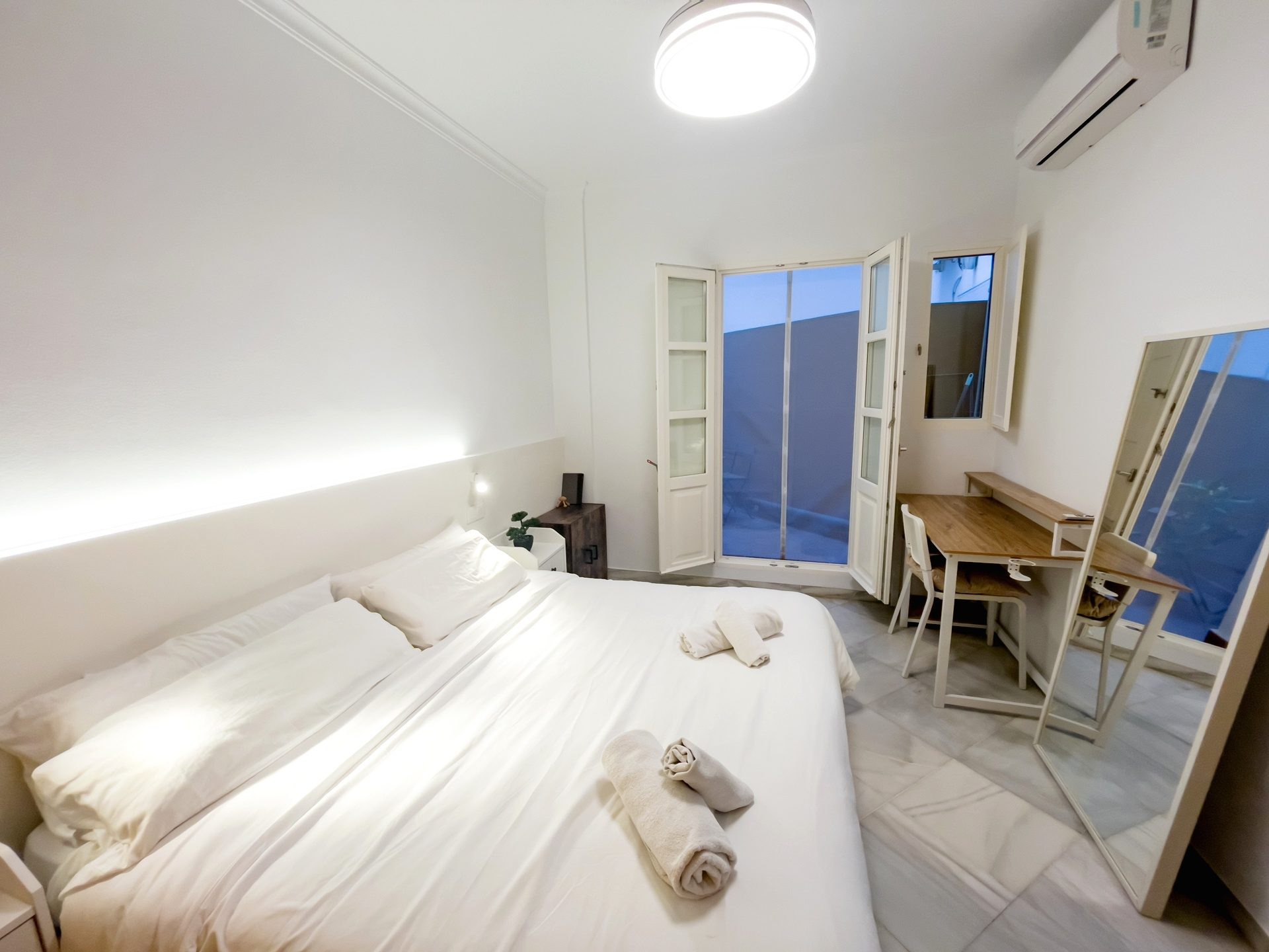 Encantadora Vivienda de 1 Habitación en Rodrigo de Triana, Sevilla