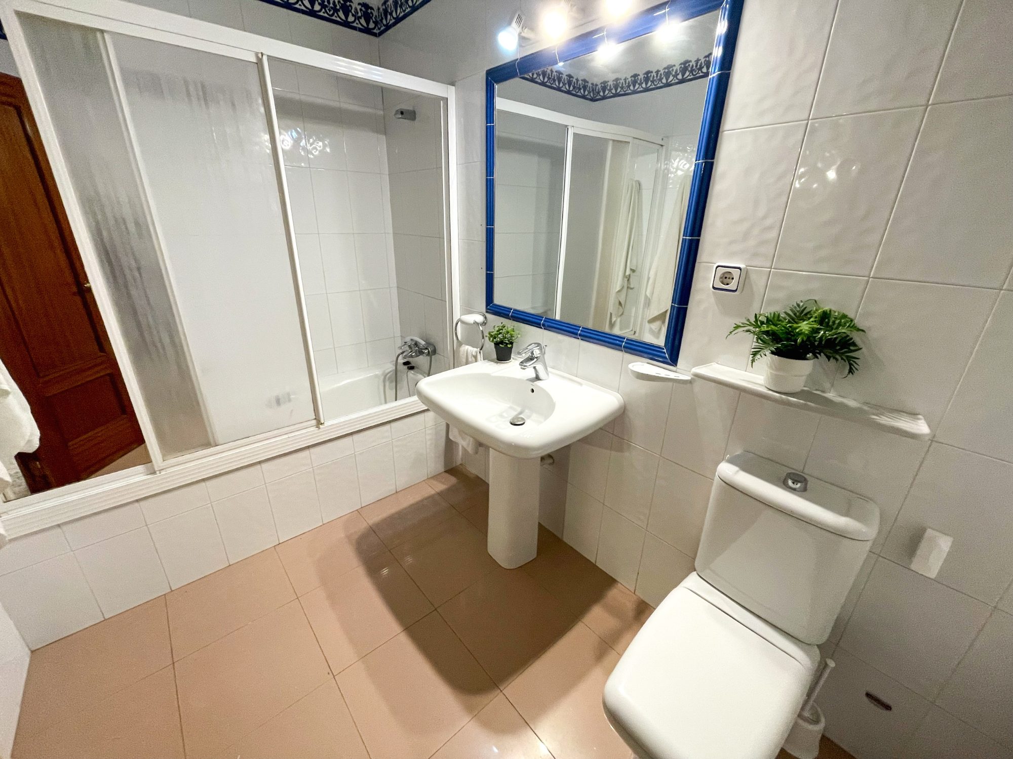 Gran Apartamento de 5 Habitaciones – Habitaciones extra grande 