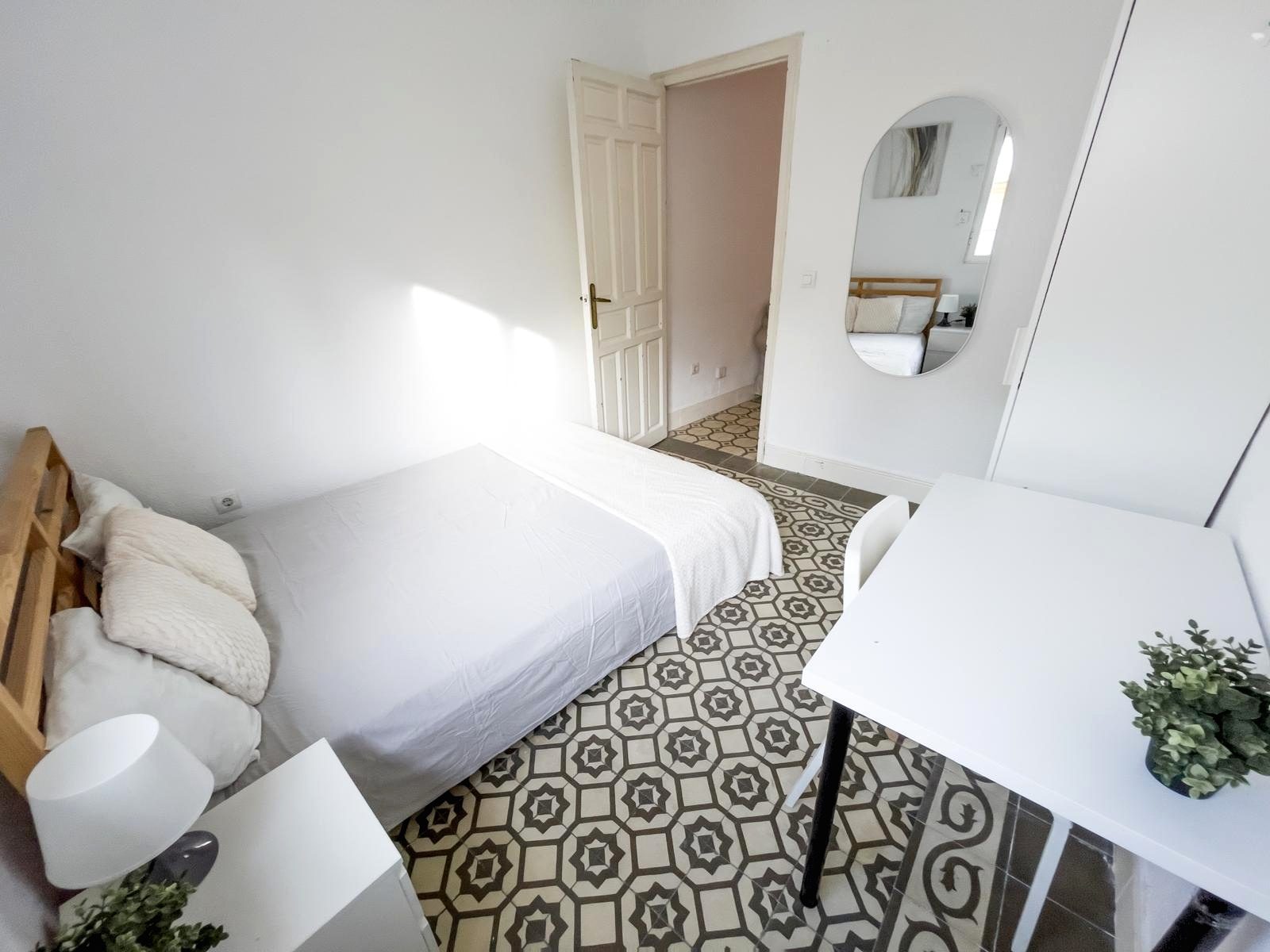 Vive en el Centro de Sevilla – Apartamento de 3 Dormitorios