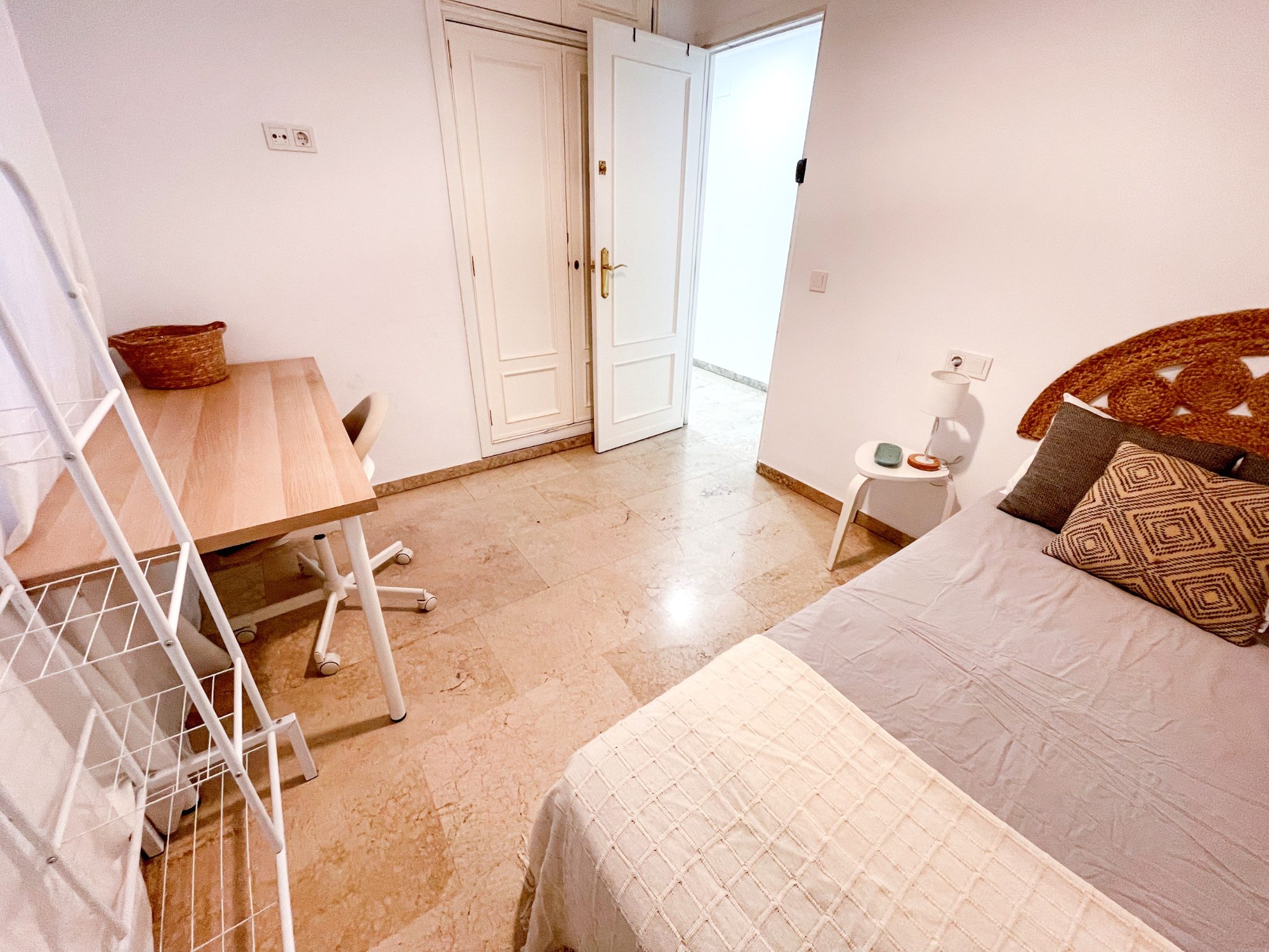 Habitación para estudiantes y Erasmus en Triana, Sevilla
