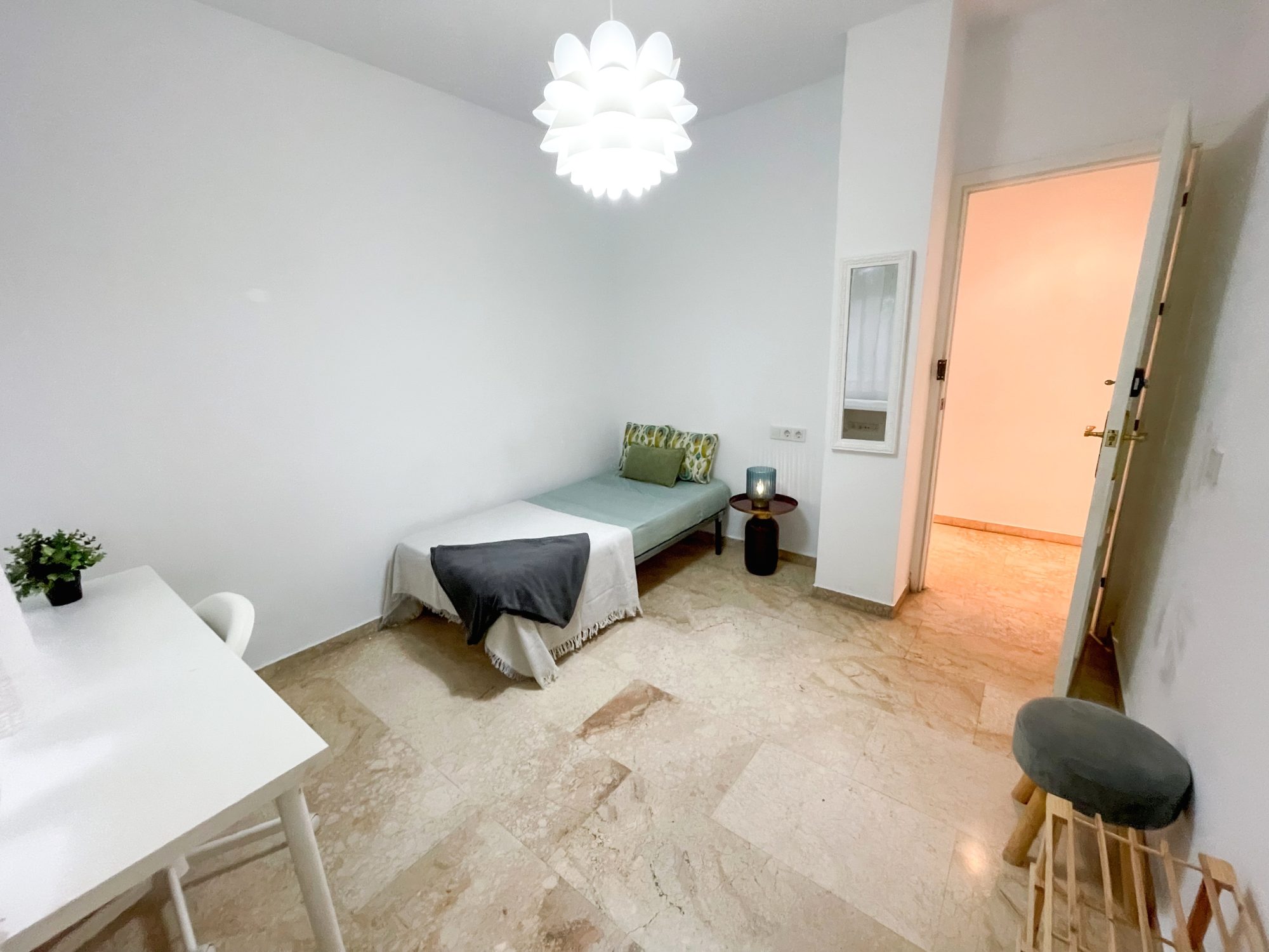 Habitación para estudiantes y Erasmus en Triana, Sevilla