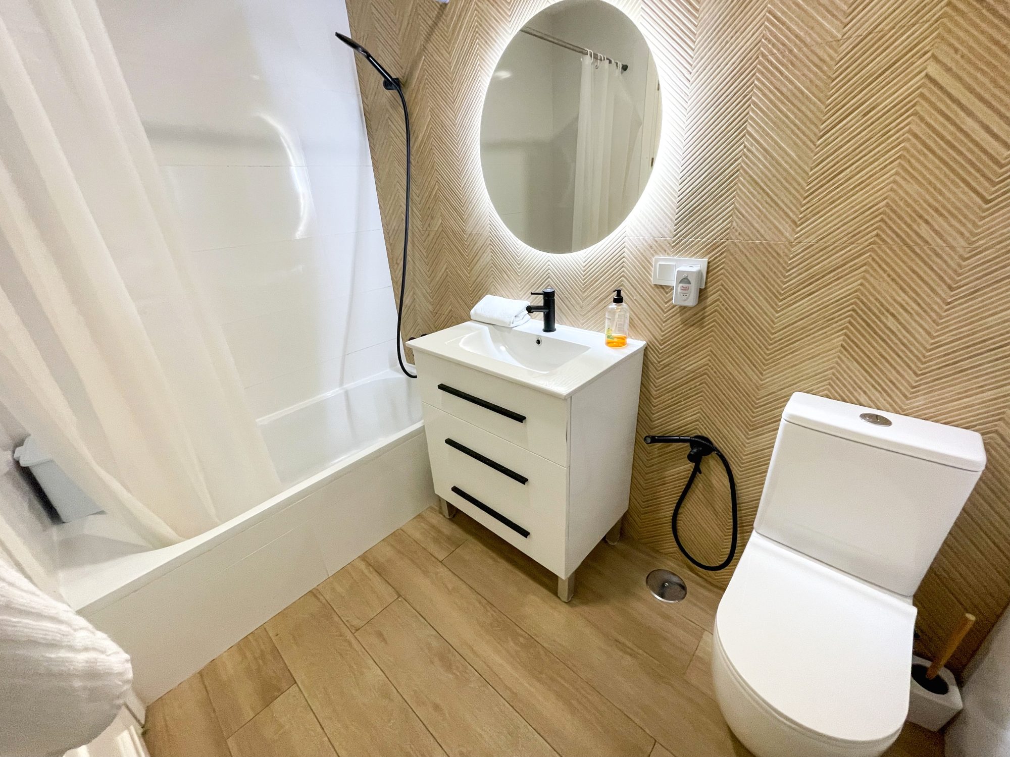Habitación para estudiantes y Erasmus en Triana, Sevilla