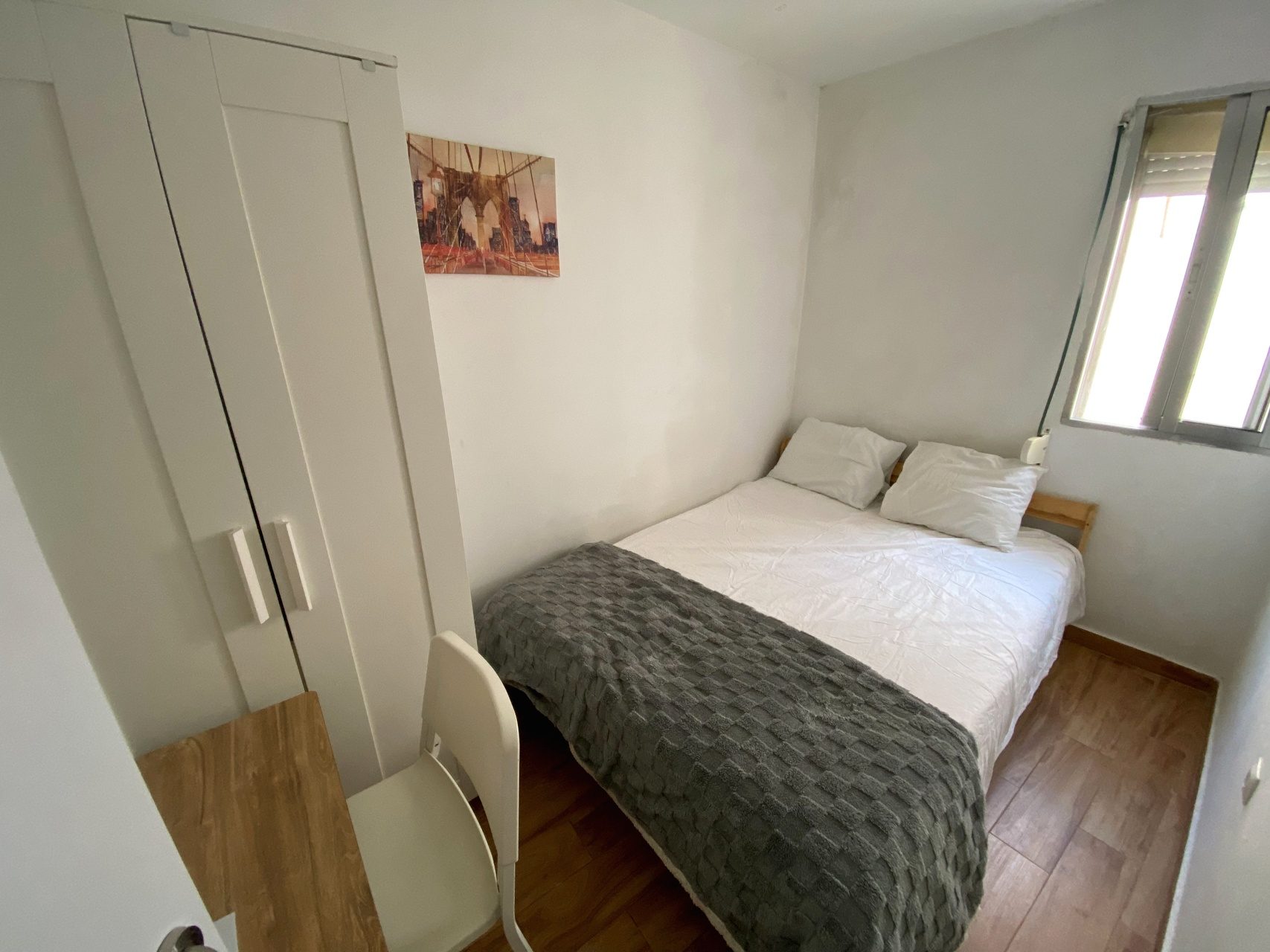 Apartamento de 4 habitaciones ideal para estudiantes en Triana