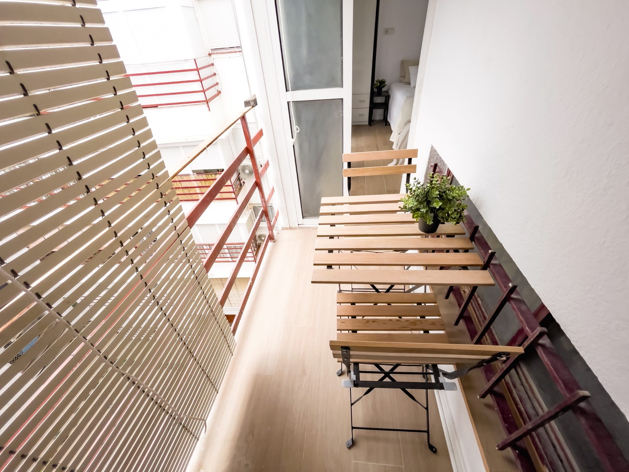 Espectacular Piso de 4 Habitaciones en Manuel Arellano, Sevilla.