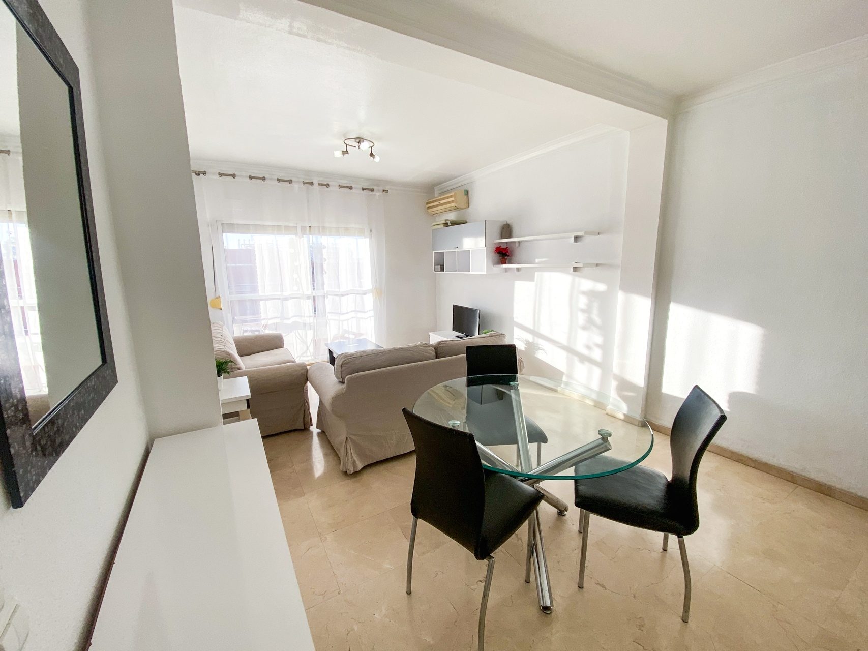Habitación doble para estudiantes Erasmus en Sur, Sevilla