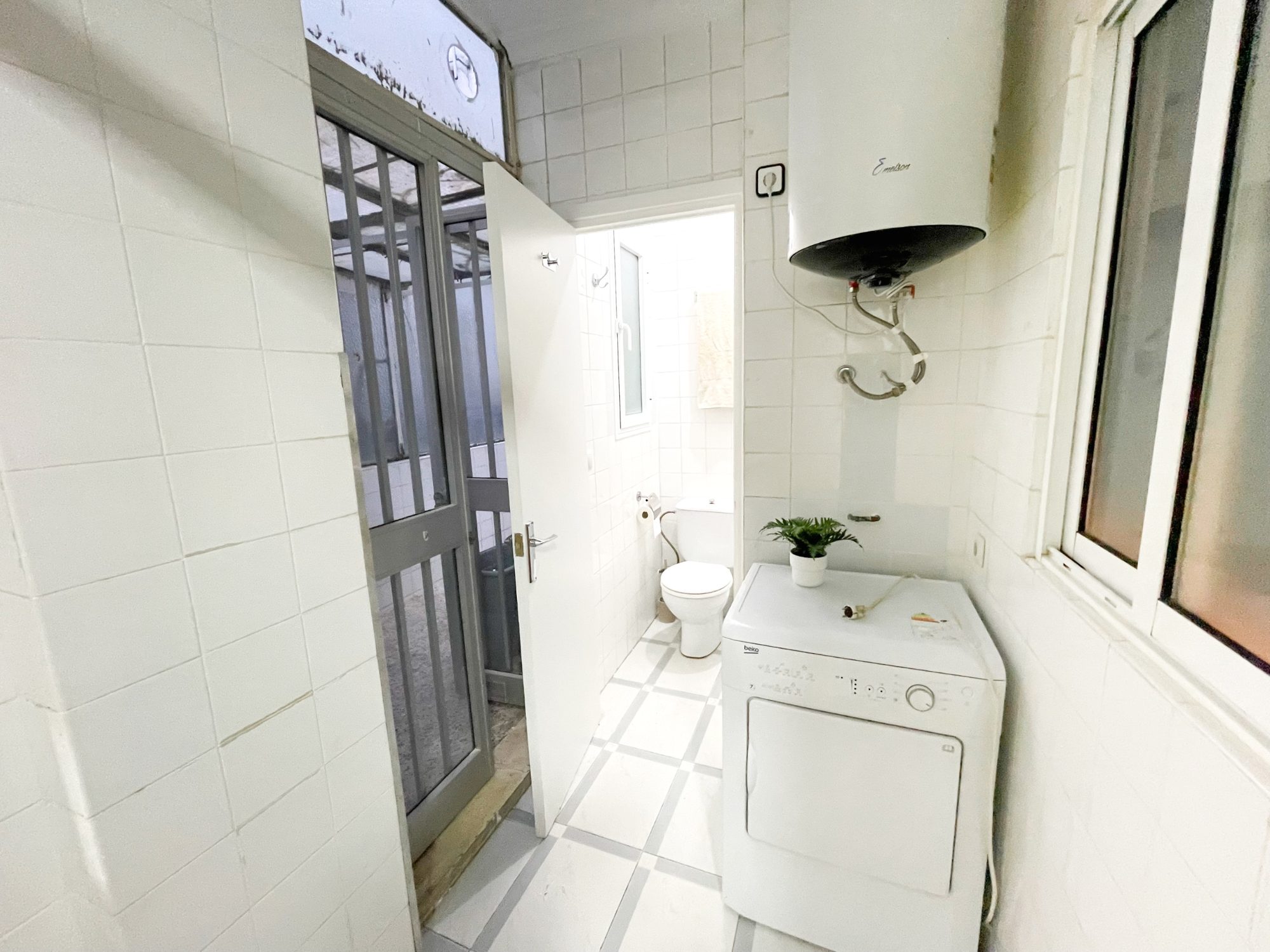 Piso Céntrico de 4 Habitaciones – Juan Manuel Rodriguez Correa/Cruz Roja