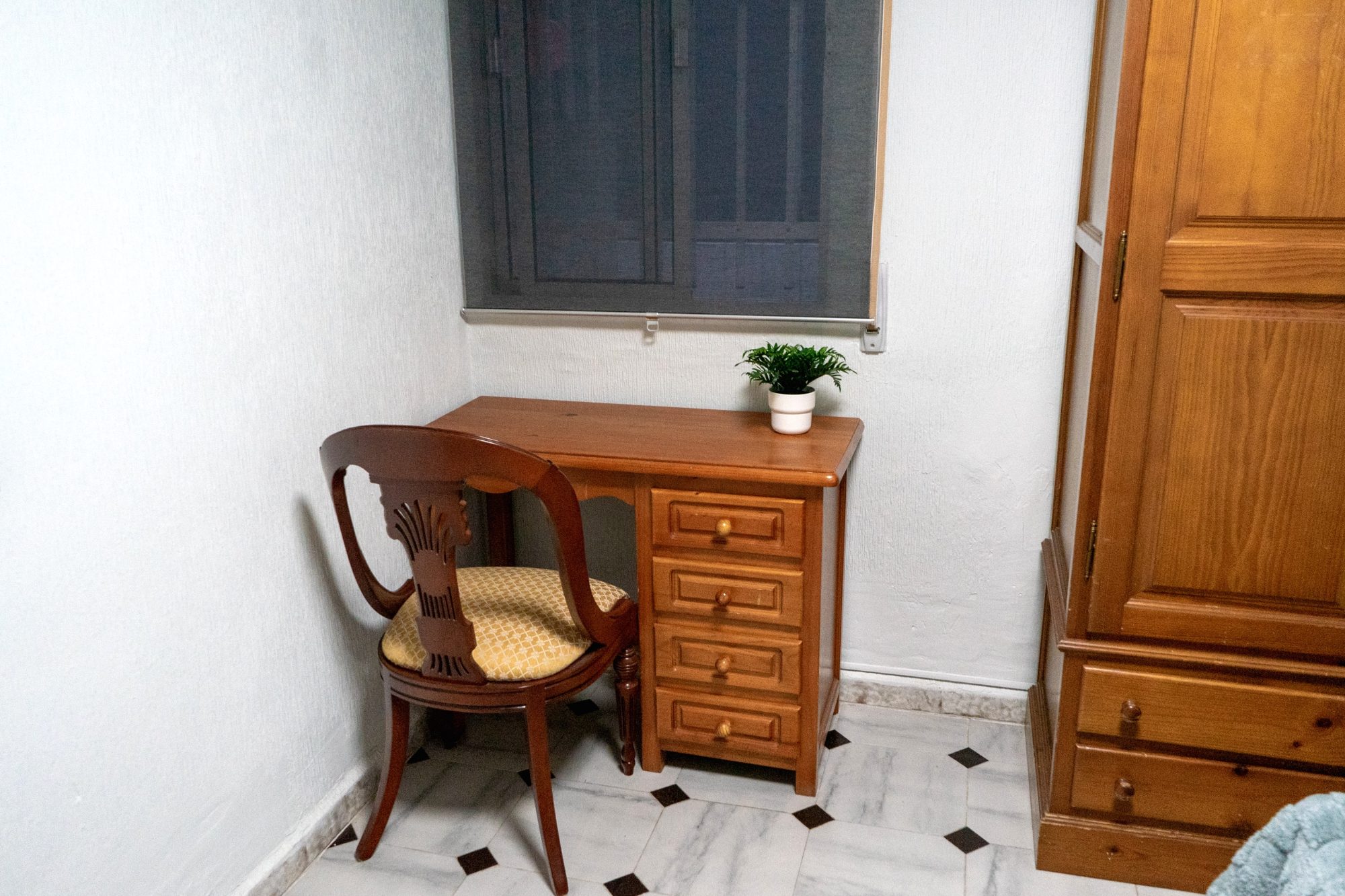 Piso Céntrico de 4 Habitaciones – Juan Manuel Rodriguez Correa/Cruz Roja