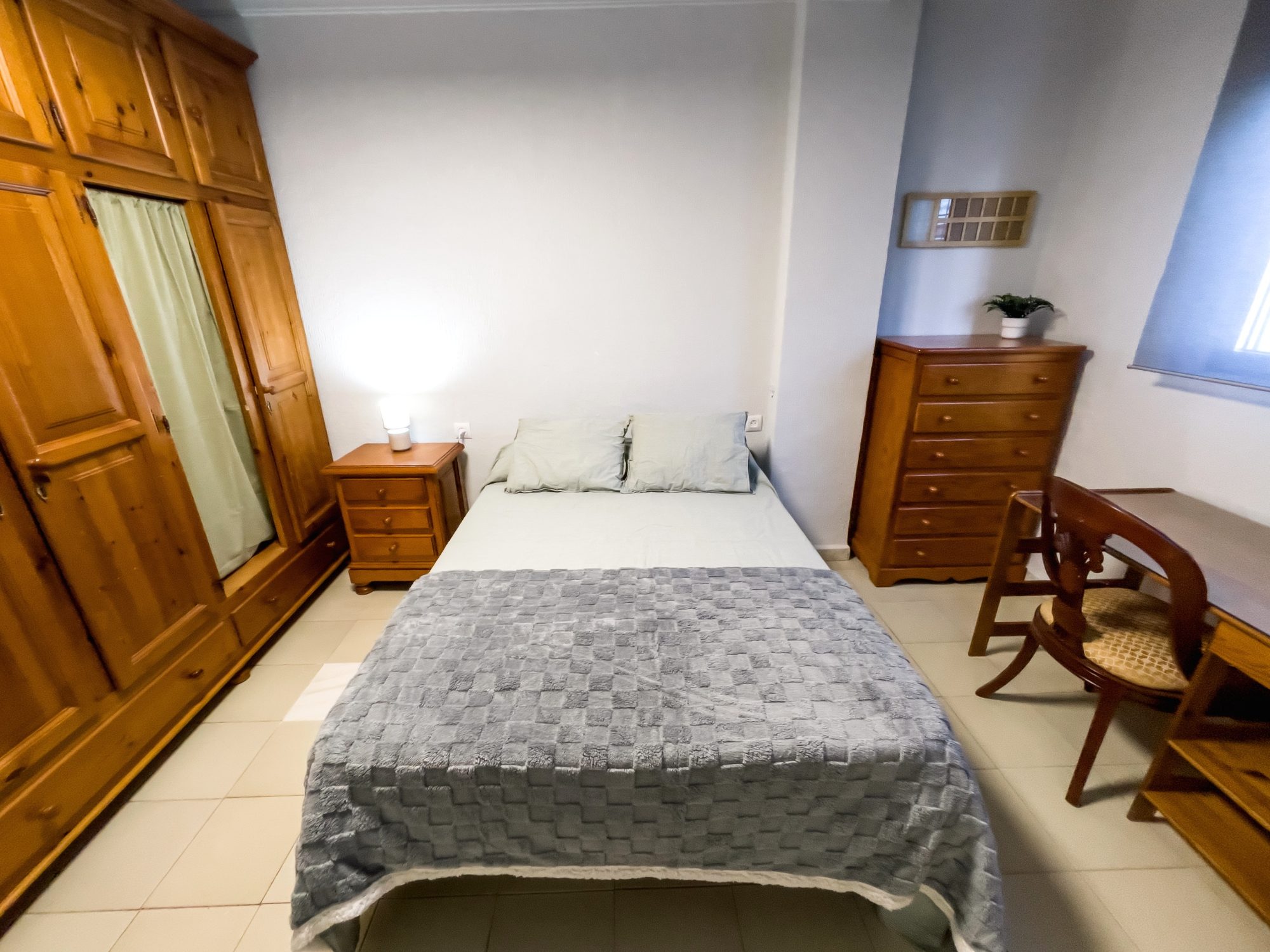 Piso Céntrico de 4 Habitaciones – Juan Manuel Rodriguez Correa/Cruz Roja