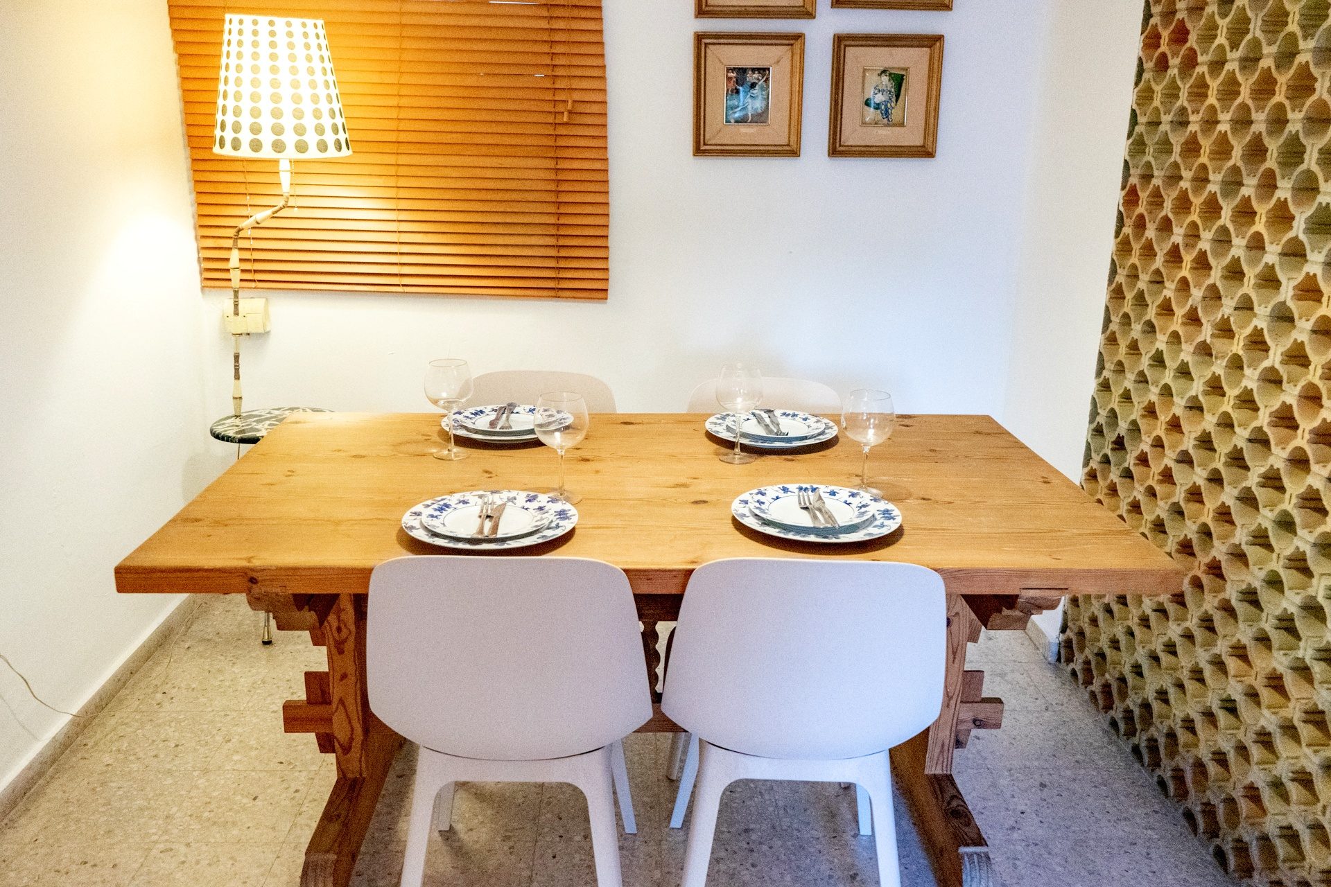 Acogedor Apartamento de 3 Habitaciones en Calle Zafiro, La Macarena