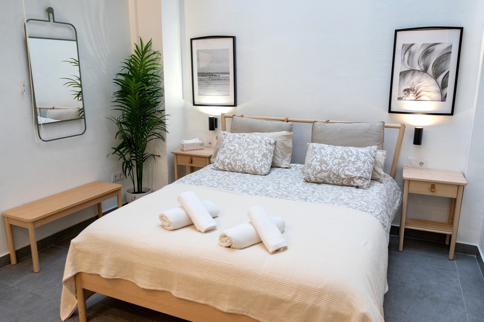Loft de 2 Habitaciones junto a Calle Betis, Triana