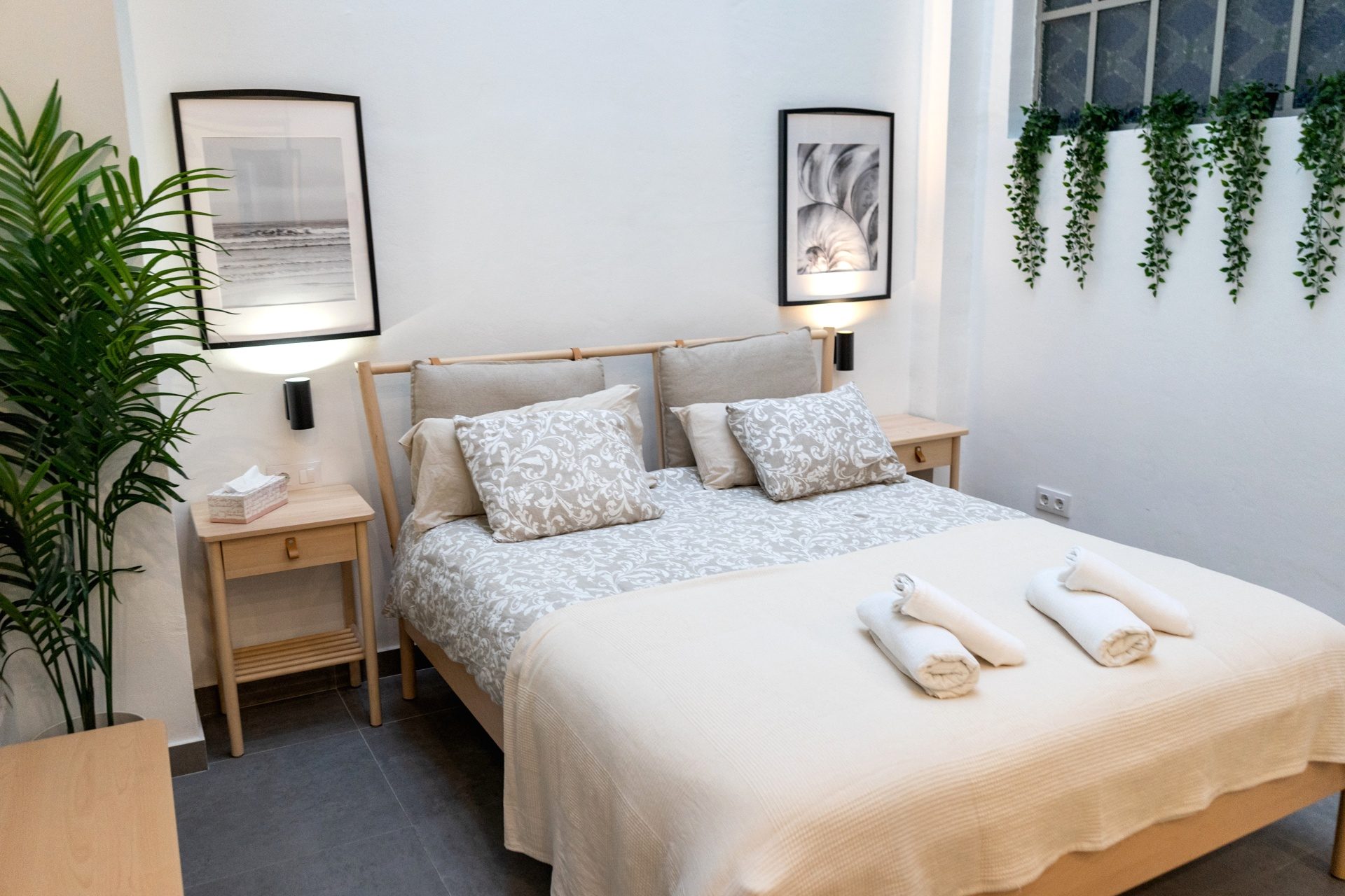 Loft de 2 Habitaciones junto a Calle Betis, Triana