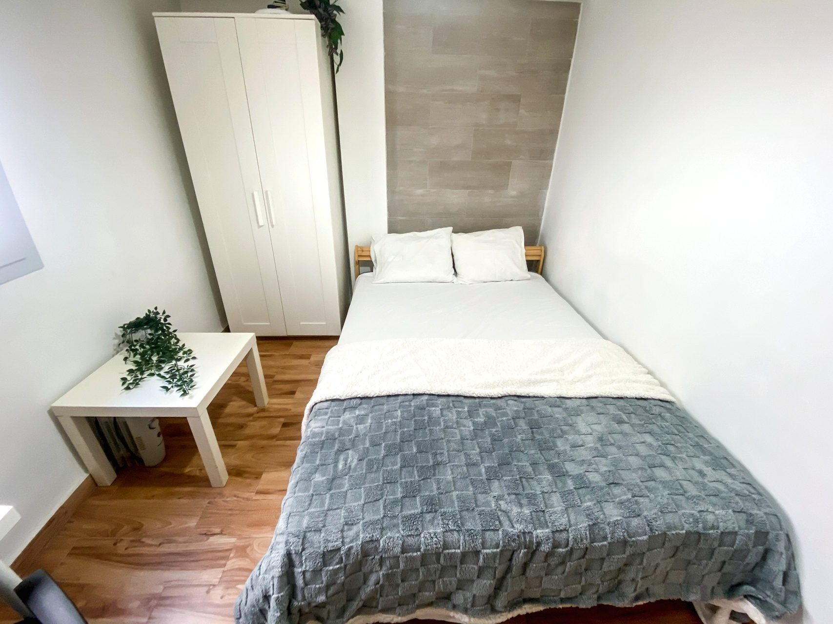  Piso de 4 Habitaciones en el corazón de Triana - Maestro Arrieta