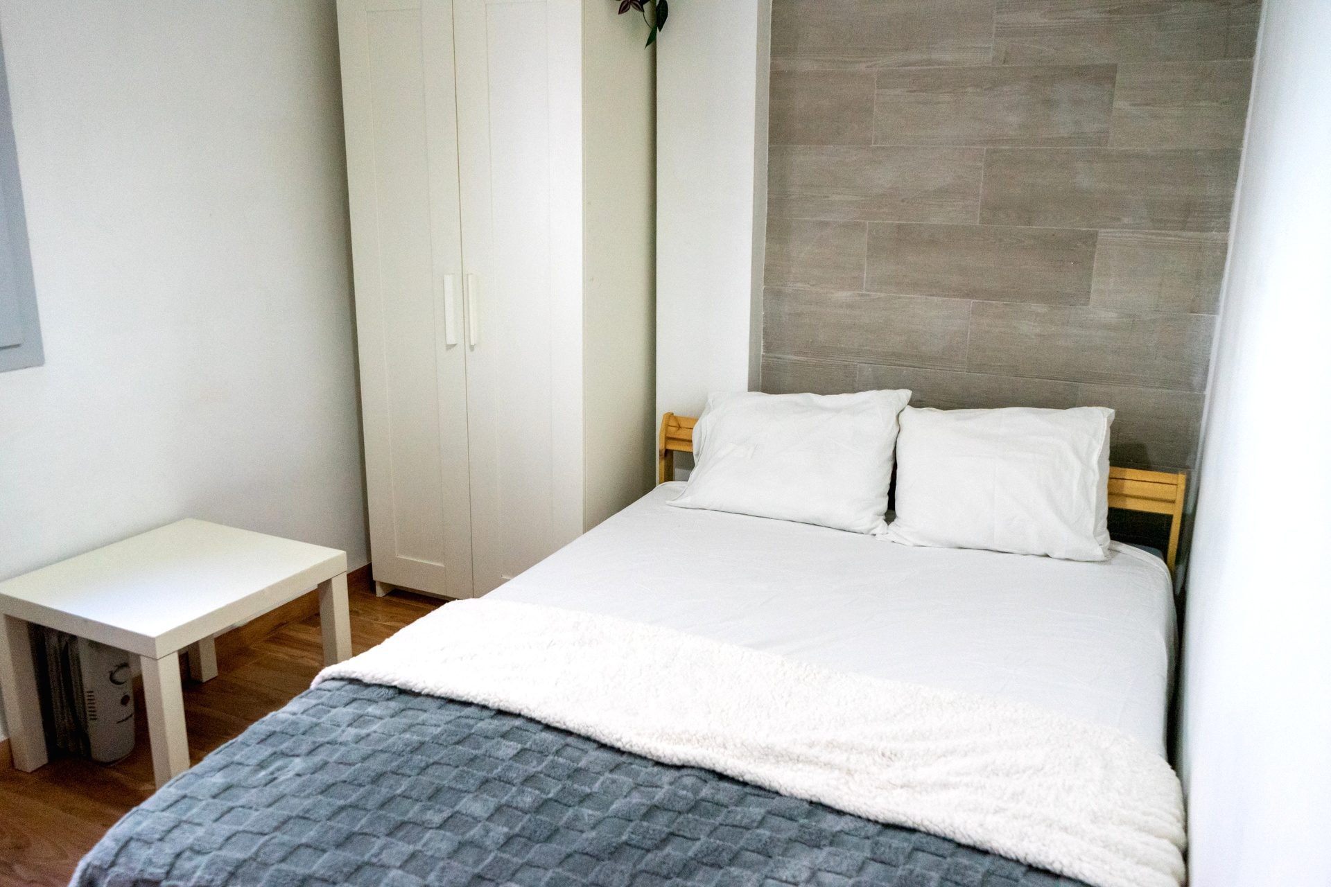 Piso de 4 Habitaciones en el corazón de Triana - Maestro Arrieta