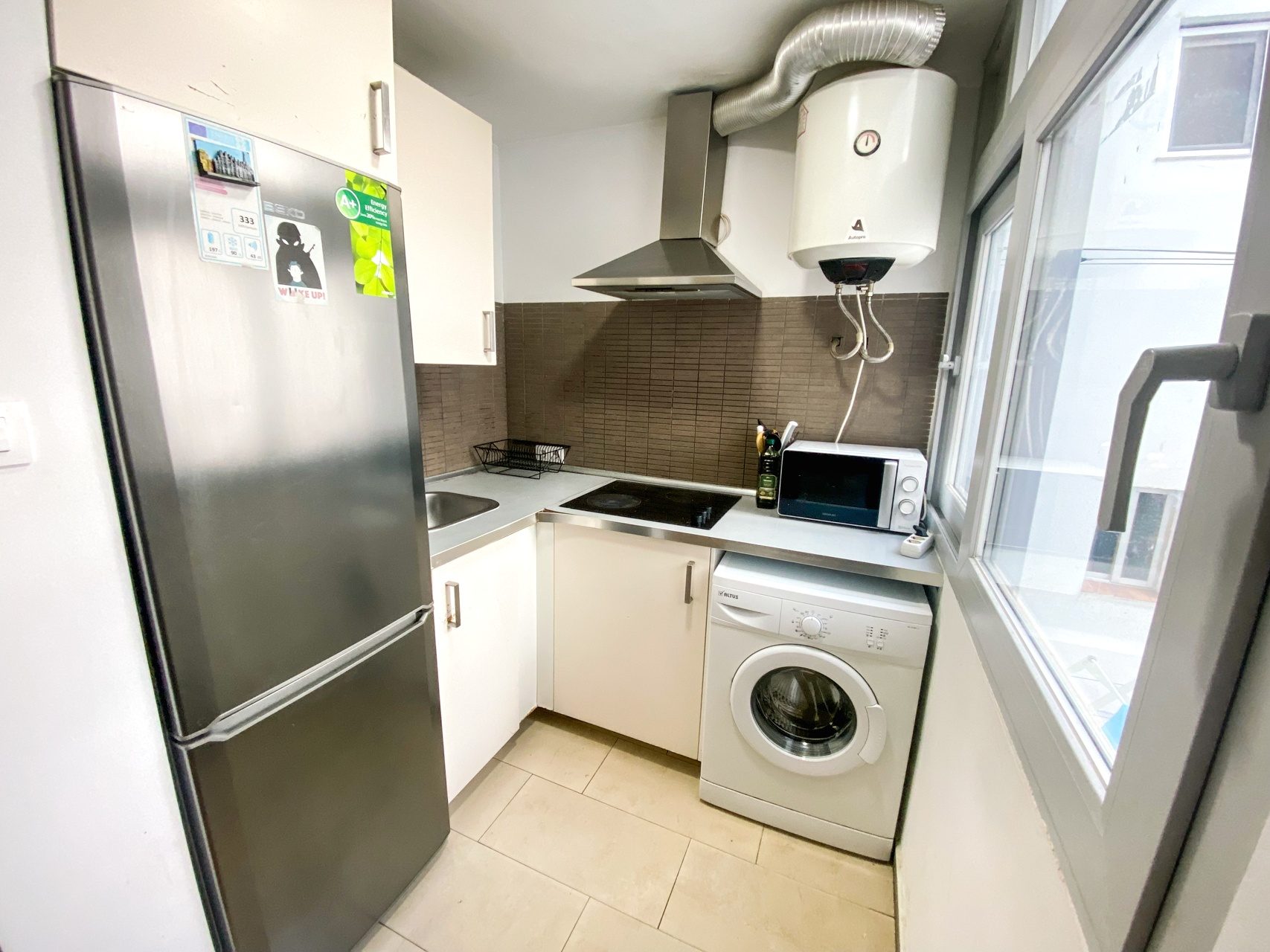  Piso de 4 Habitaciones en el corazón de Triana - Maestro Arrieta