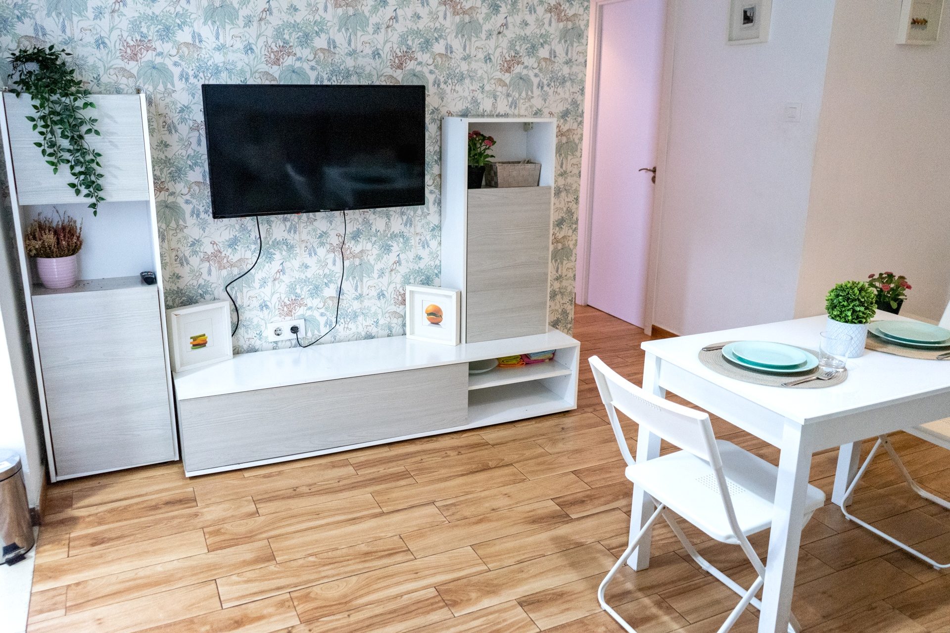  Piso de 4 Habitaciones en el corazón de Triana - Maestro Arrieta