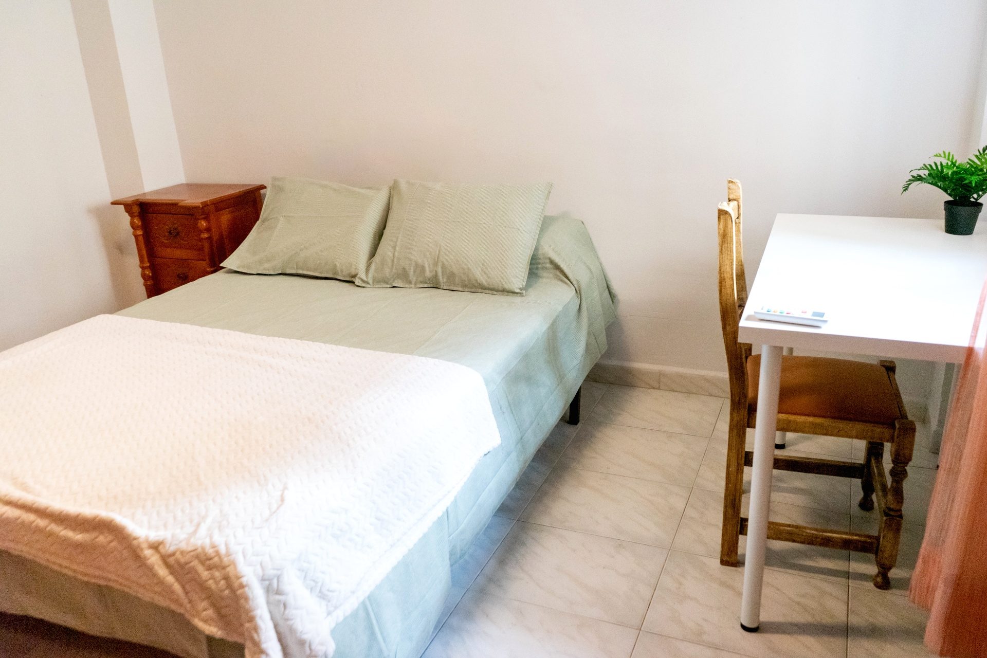 Piso de 3 Habitaciones en Santa Justa – Sevilla