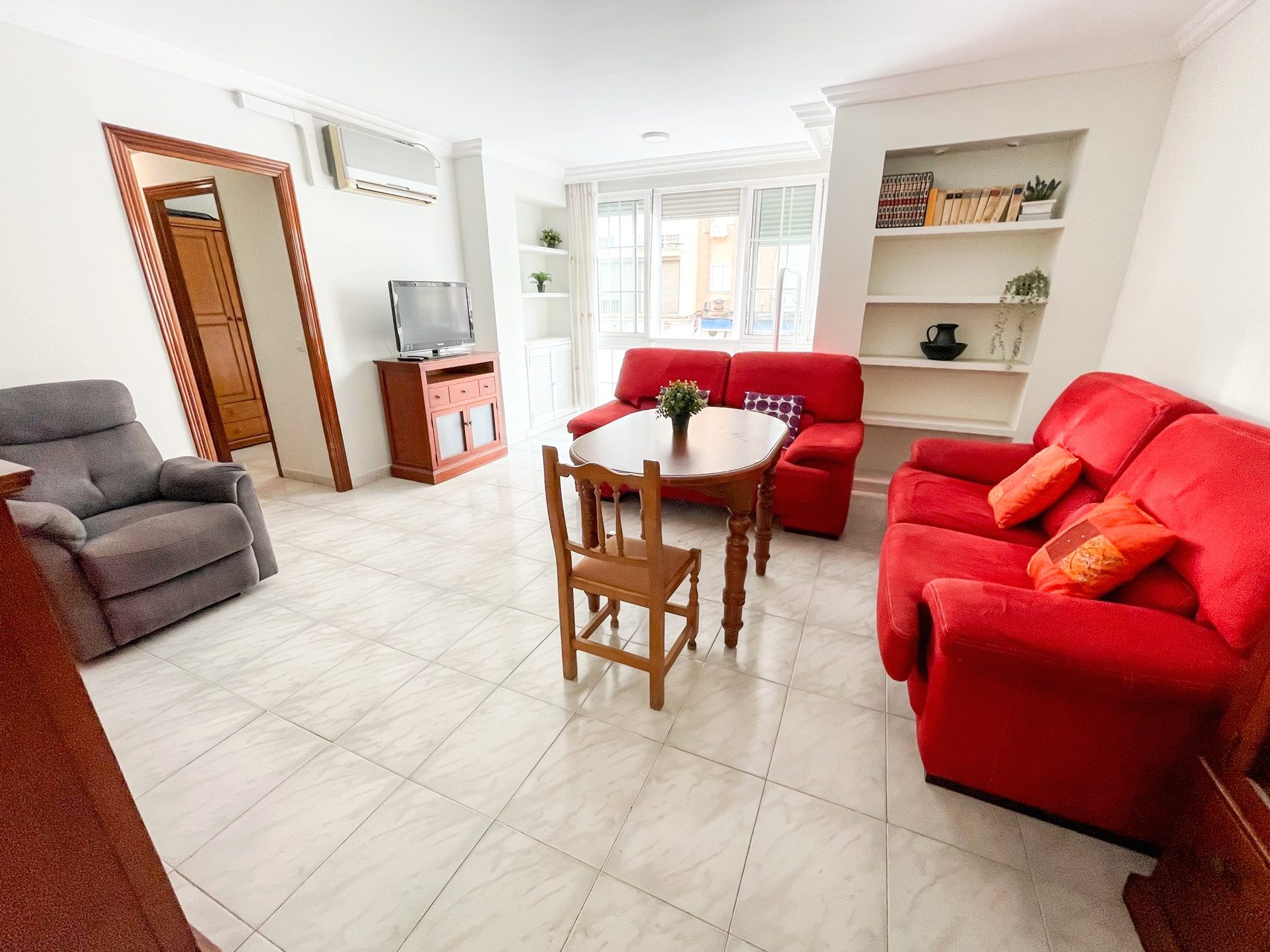 Piso de 3 Habitaciones en Santa Justa – Sevilla