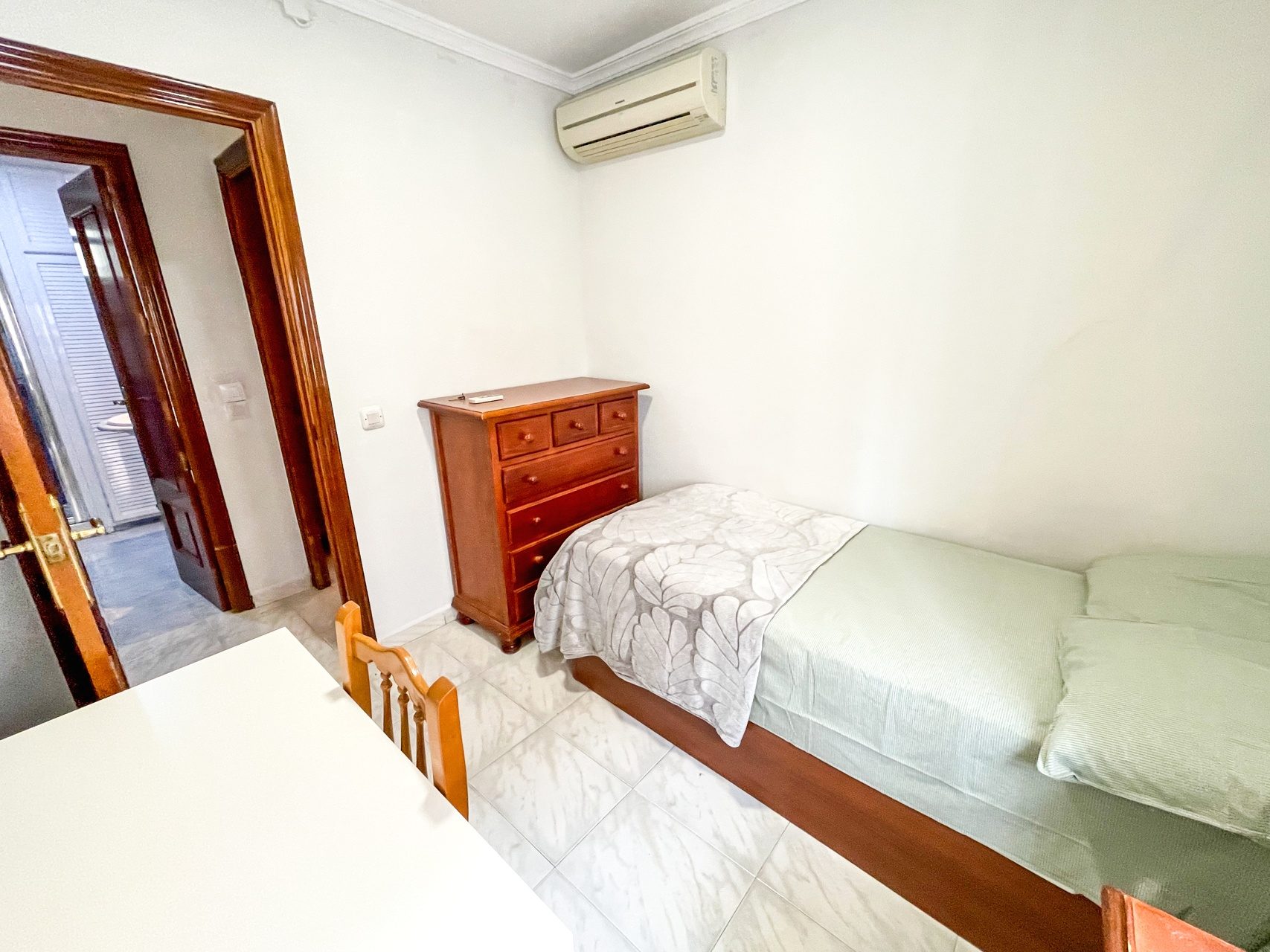 Piso de 3 Habitaciones en Santa Justa – Sevilla