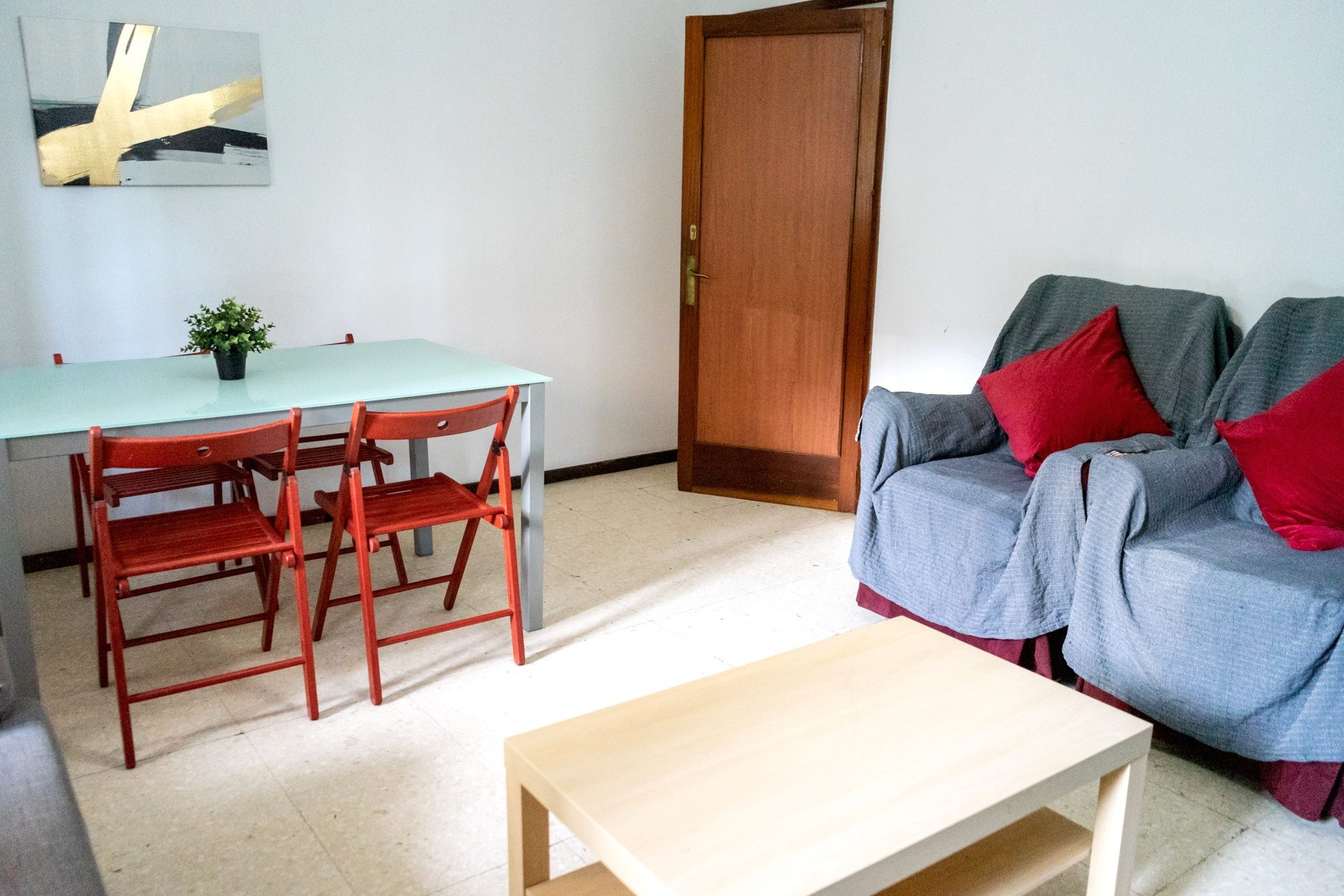 Gran Piso de 5 Habitaciones en Grupo Óscar Carvallo - Nervion