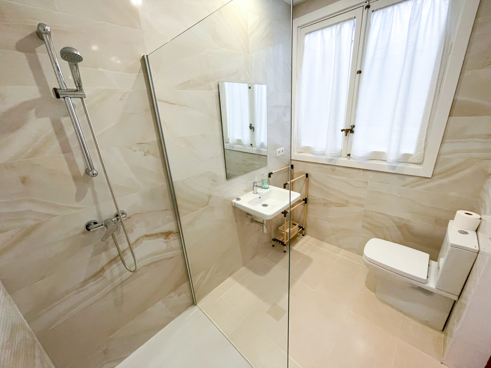 Habitación doble para estudiantes Erasmus en Sevilla