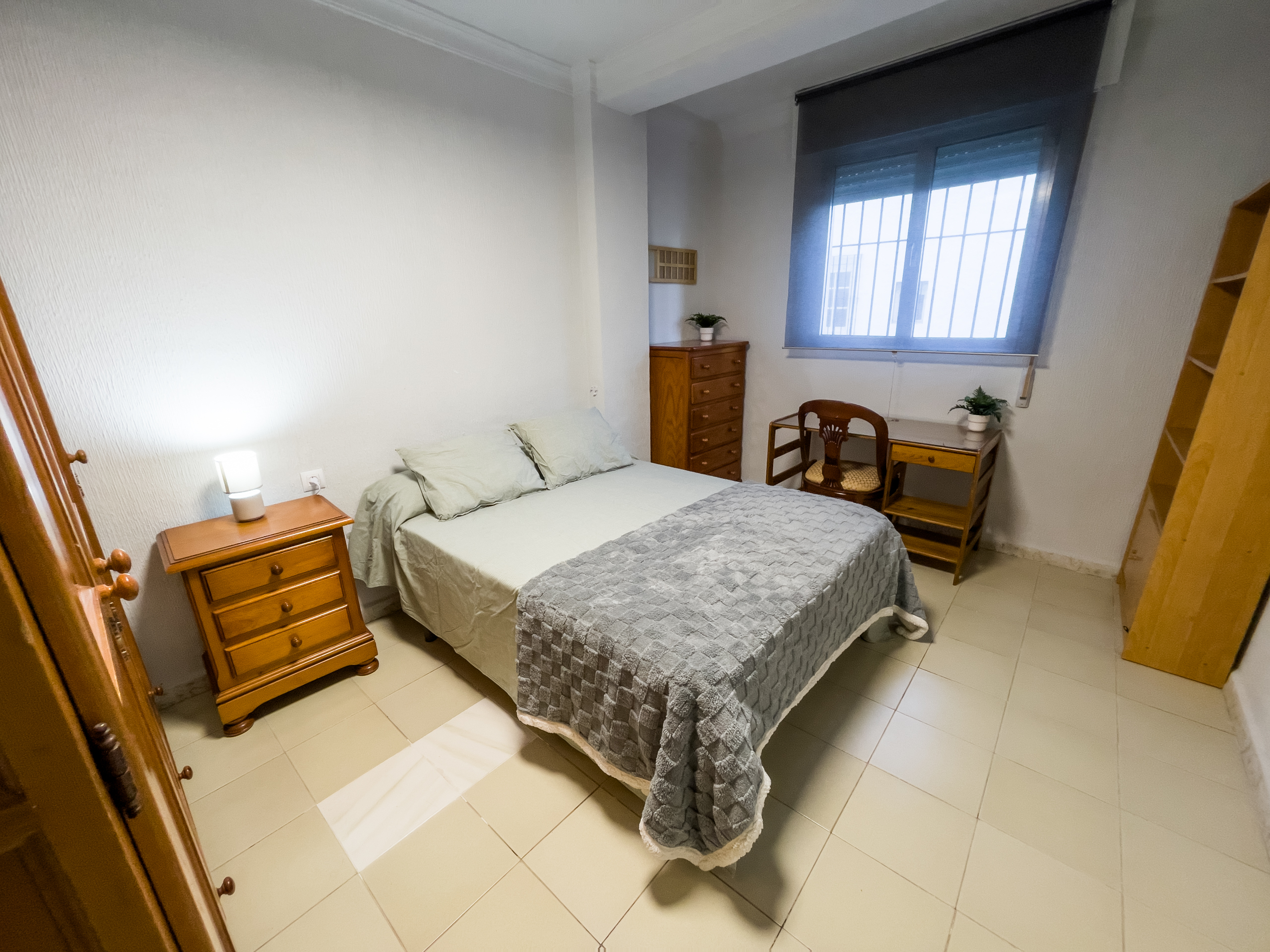 Habitación doble para estudiantes en Cruz Roja, Sevilla