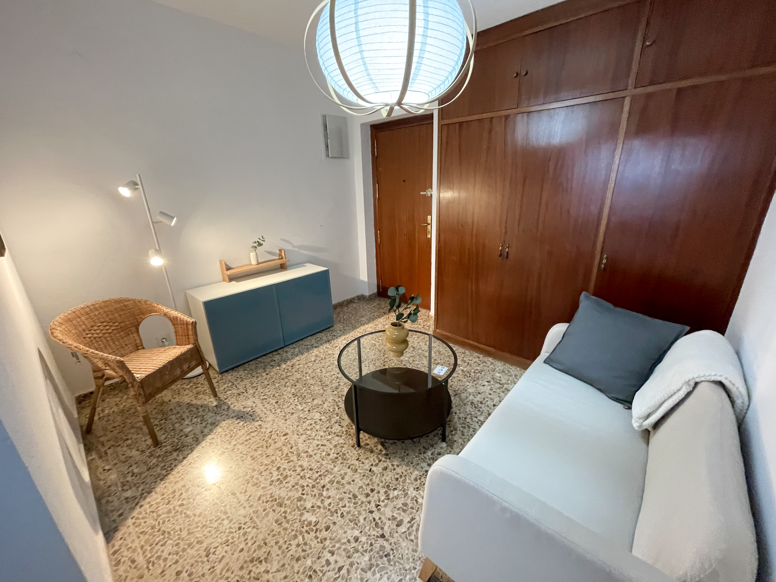 Habitación doble para estudiantes Erasmus en Triana, Sevilla