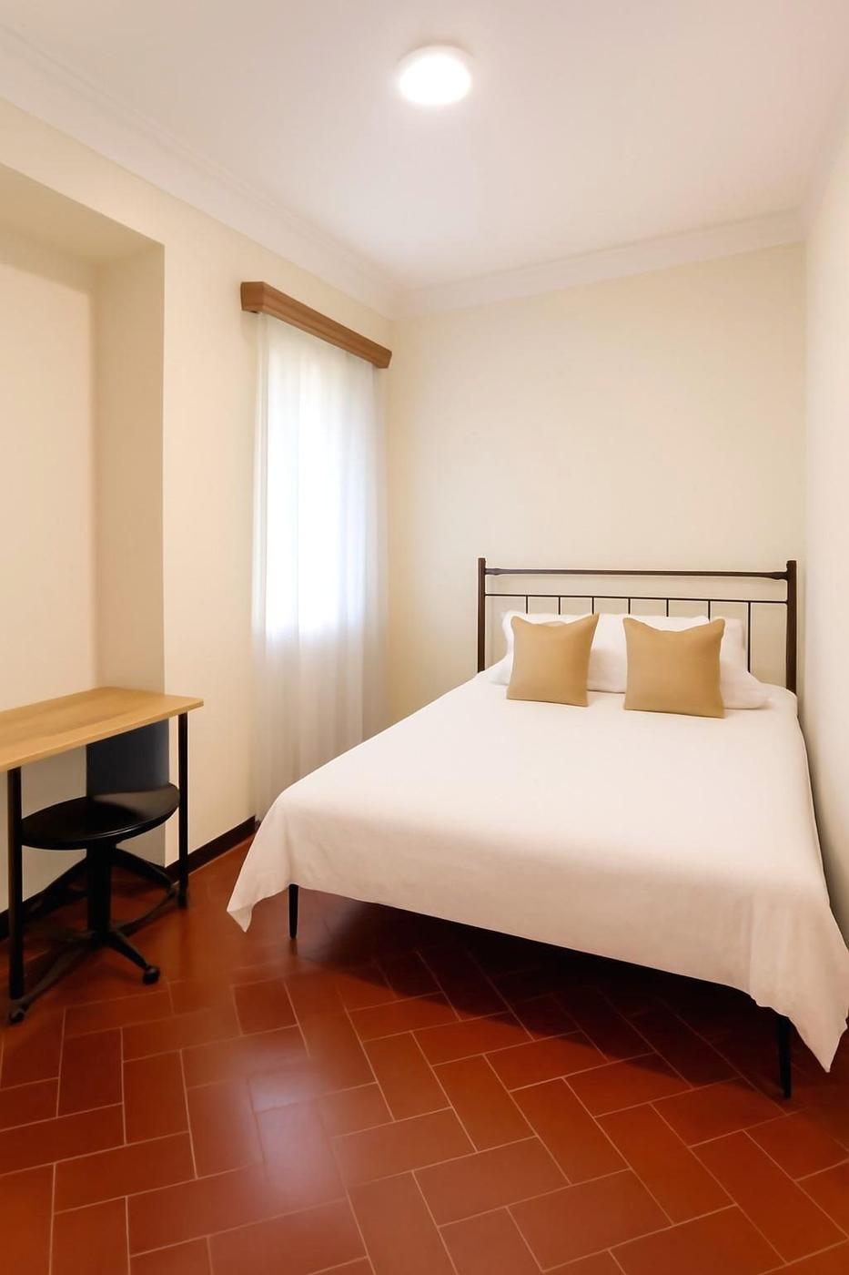 Habitación en el centro de Sevilla, calle Miguel Mañara