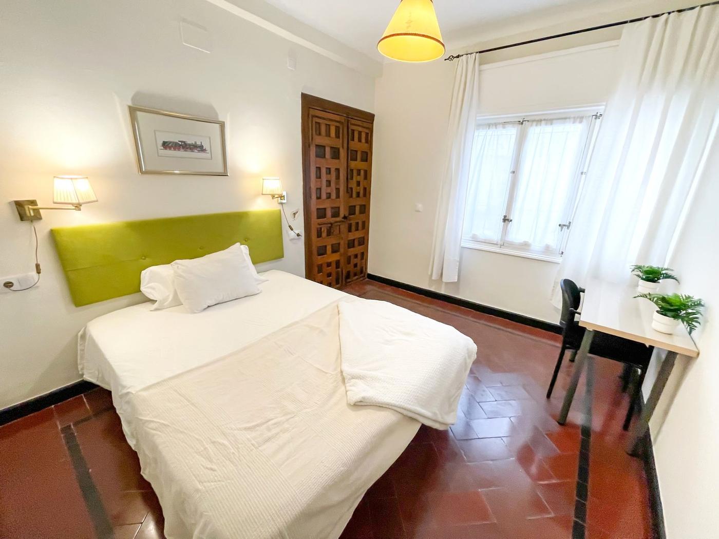Habitación en el centro de Sevilla, calle Miguel Mañara