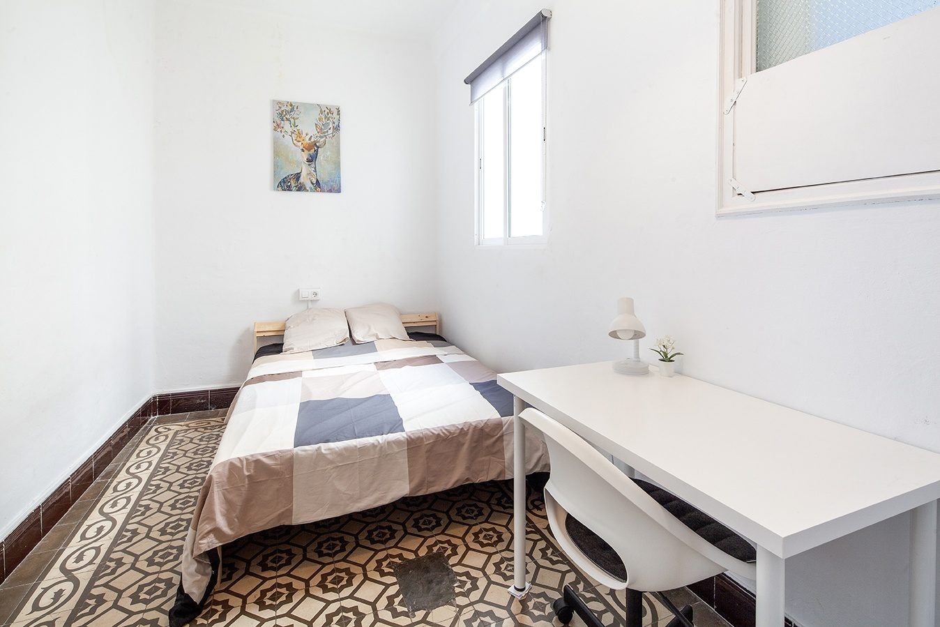 Habitación en el centrode Sevilla, calle Bustos Tavera