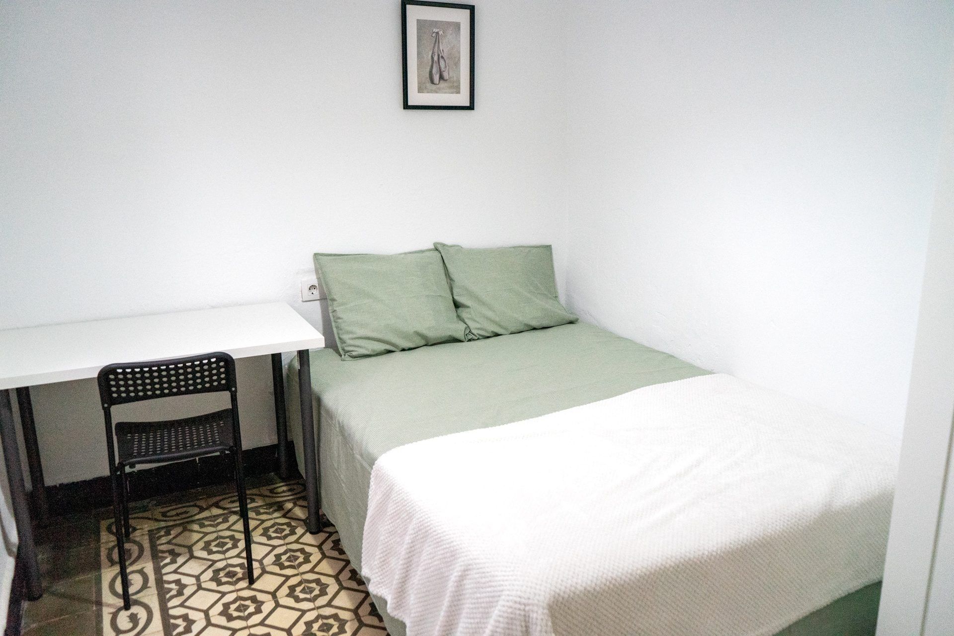 Habitación doble en el centro, calle Bustos Tavera, Sevilla