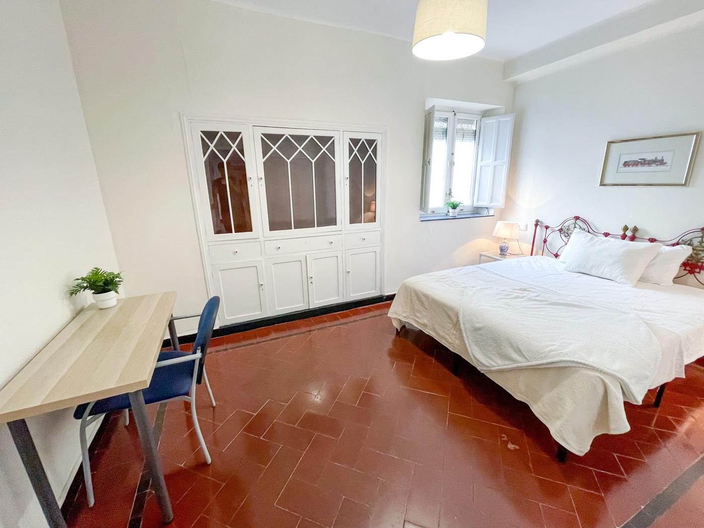 Habitación en el centro de Sevilla, calle Miguel Mañara