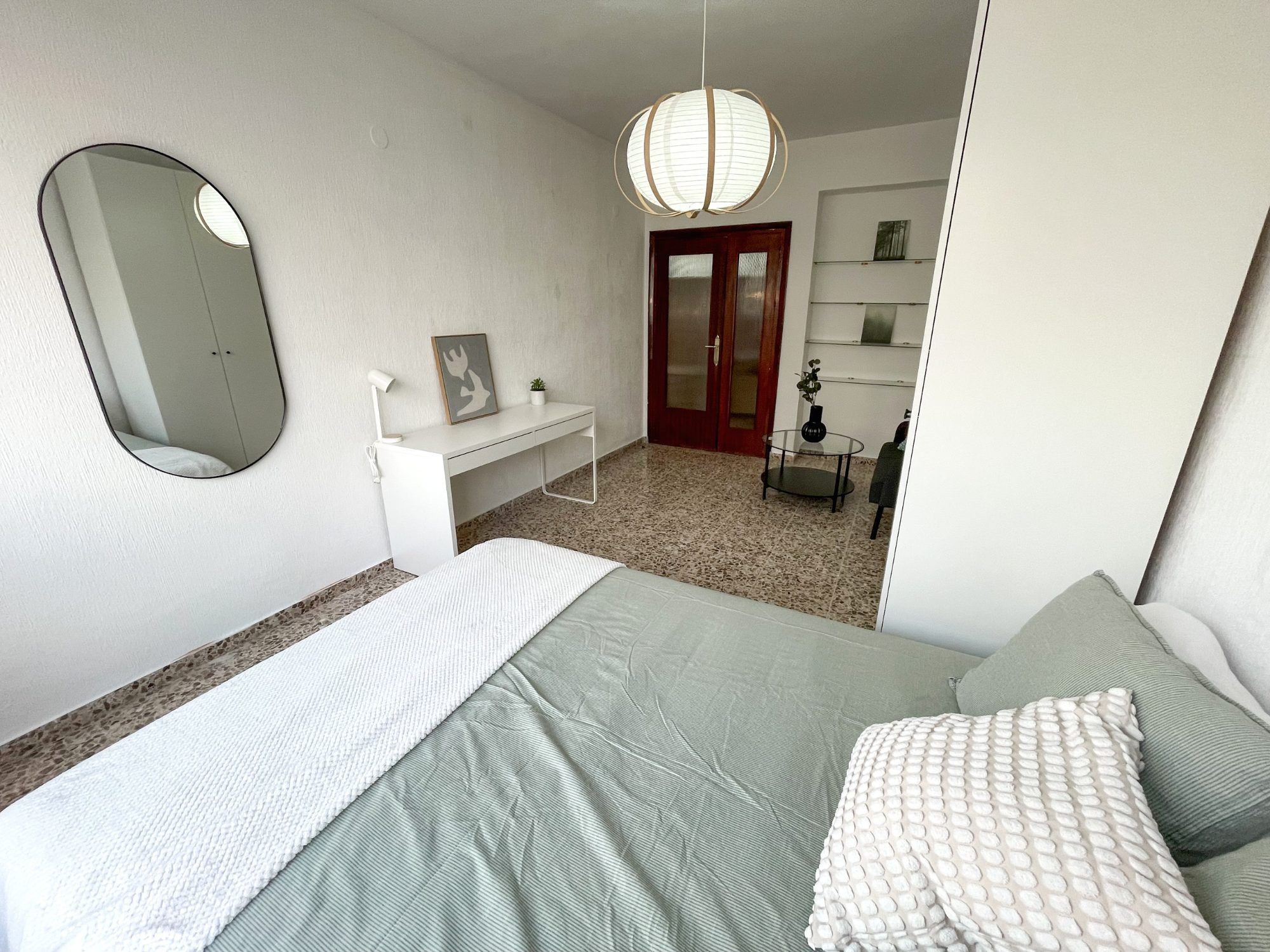 Habitación grande en calle Fortaleza, Triana, Sevilla