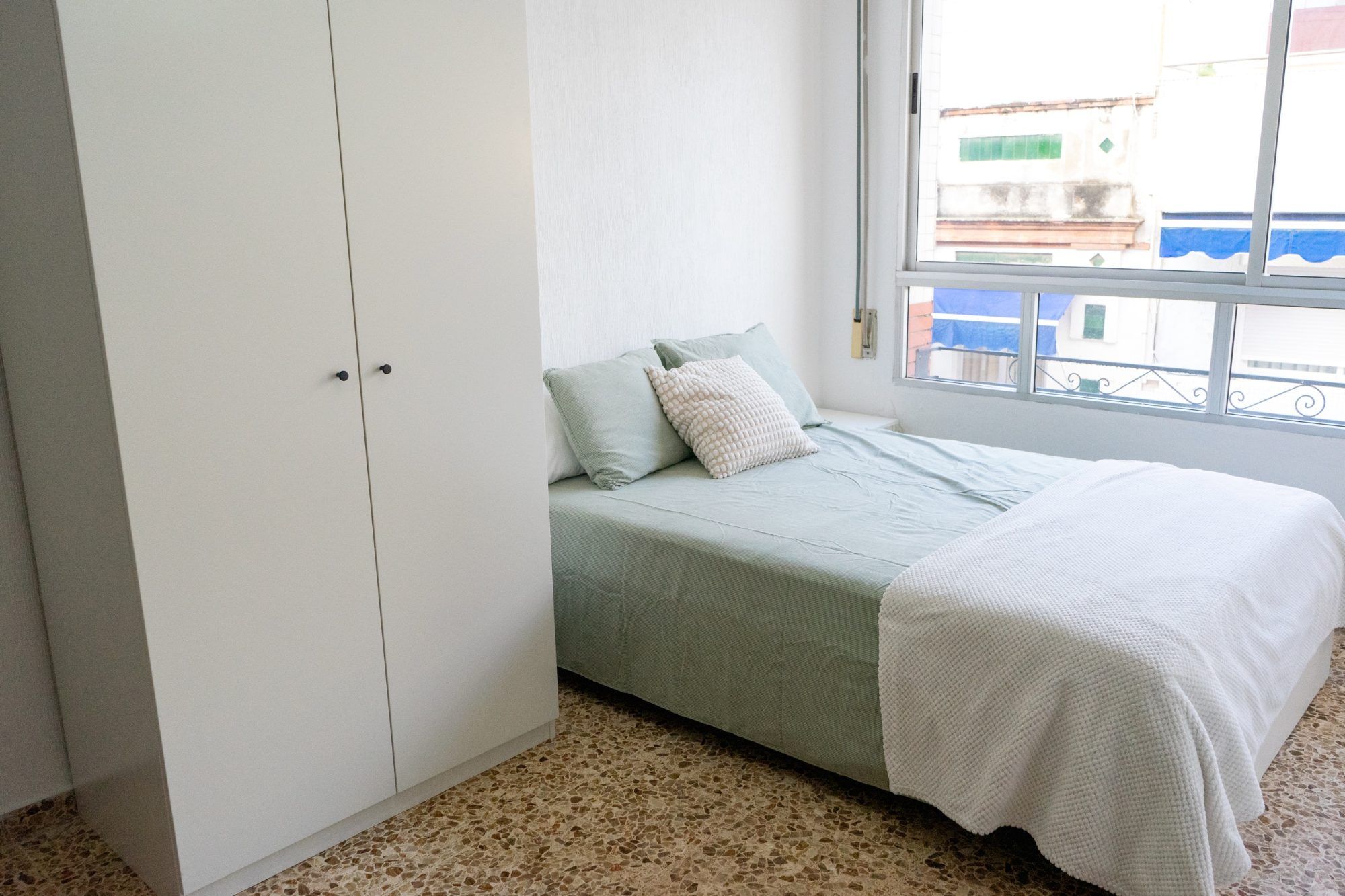 Habitación grande en calle Fortaleza, Triana, Sevilla